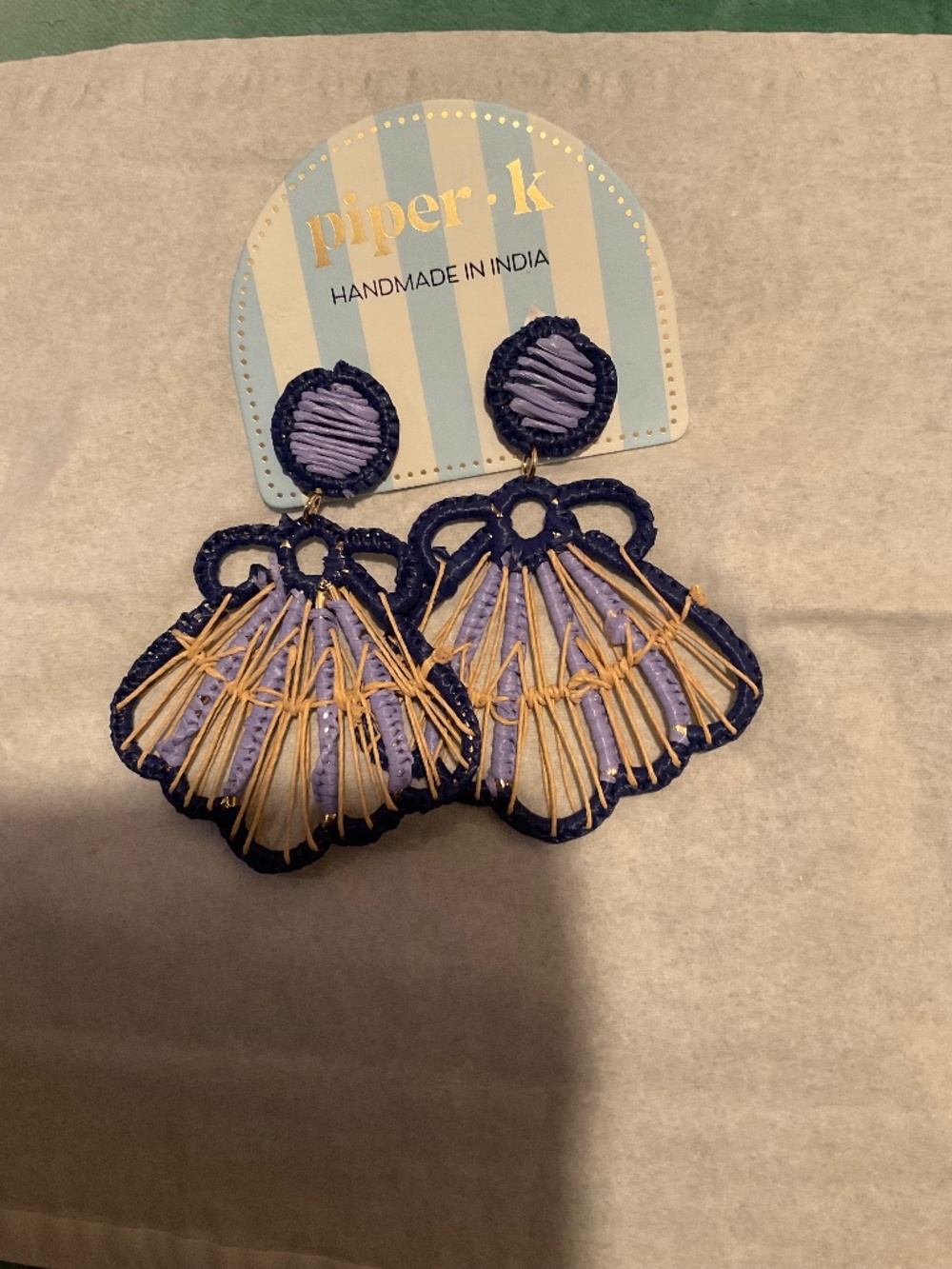Beautiful Boho Earrings NWT - Picture 2 of 2